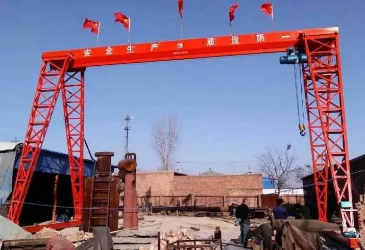 MHGY10噸上包下花葫蘆龍門吊中上跨主梁拱度檢查方法有哪些？為什么電路要檢查接地措施呢？